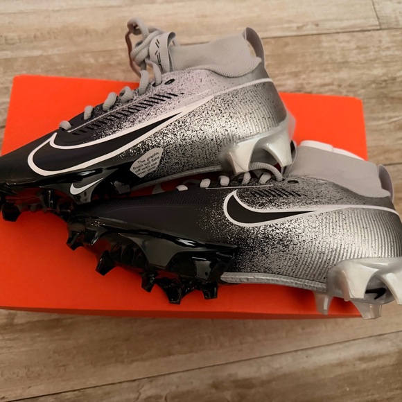 Nike Other - Nike Vapor Edge Pro 360 2 Cleats Silver Black White Size 6.5 New